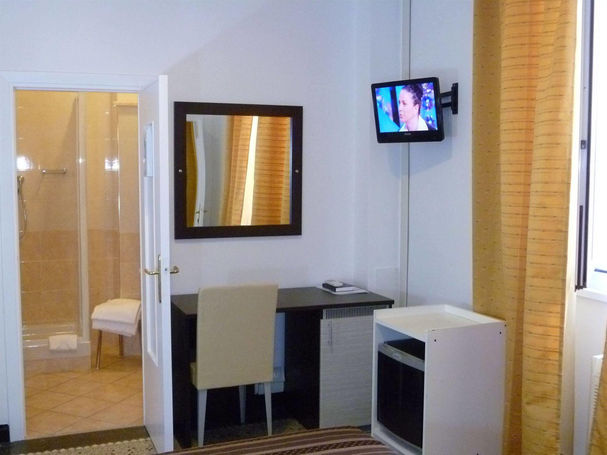 Hotel Agnello D'Oro Genova 外观 照片