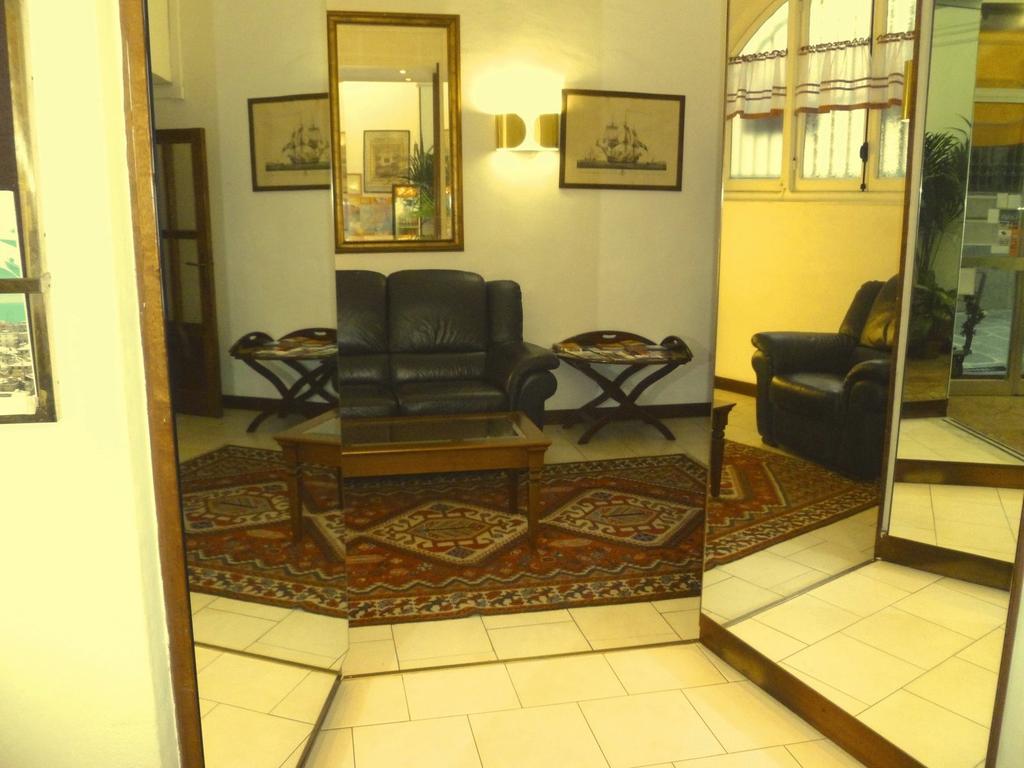 Hotel Agnello D'Oro Genova 外观 照片